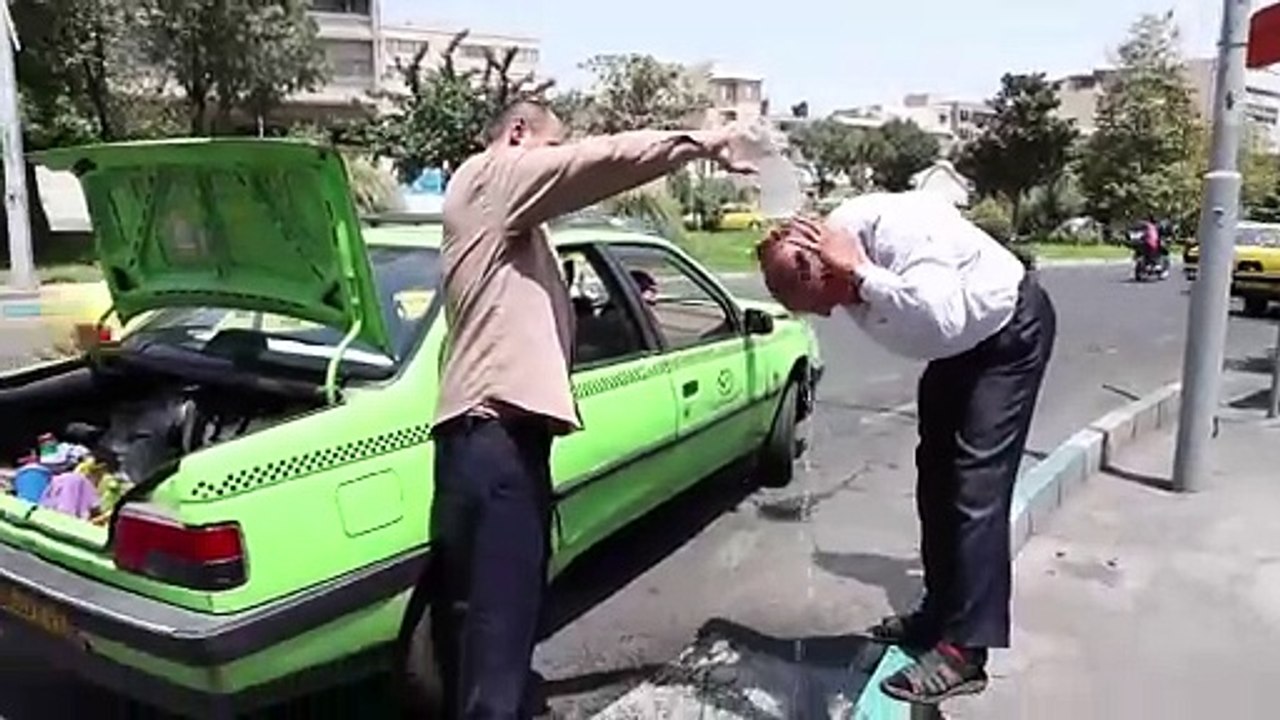 Ola de calor en Irán llega a los 42 grados y obligó al cierre de bancos