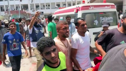 Decensa de muertos en un bombardeo israelí contra una escuela en Gaza, según Hamás