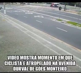 Confira o vídeo do ciclista que morreu sendo atropelado pela moto no Petrópolis