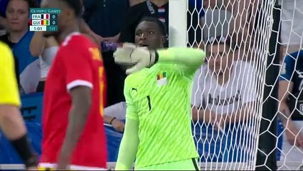 Une victoire dans la douleur mais un grand pas vers les quarts de finale pour les Bleuets