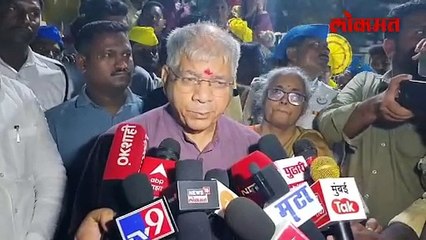 जरांगे आणि फडणवीसांमध्ये नकली भांडण पवारांनाही टोला