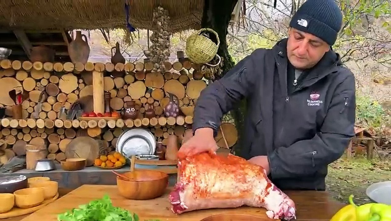 10kg Pilaf Cooked Inside 15kg of Lamb! Life in the mountains