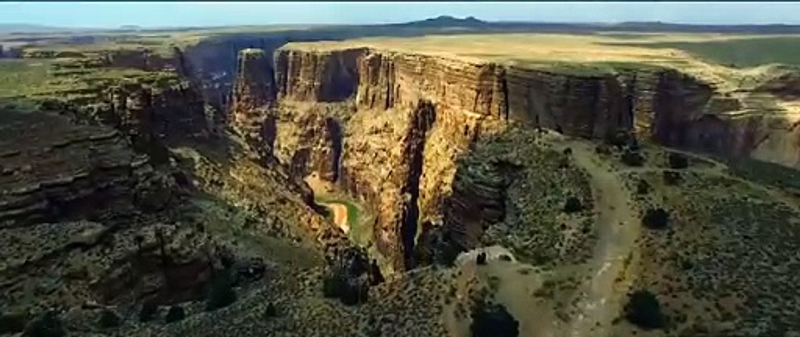 ⁣America Cinematic Video _ Hungry Rover _ USA Travel Video