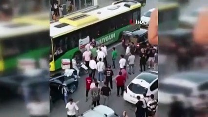 Düğün konvoyu kaza yaptı, ortalık karıştı