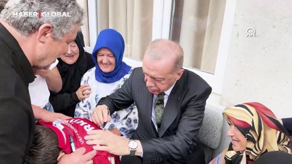 Cumhurbaşkanı Erdoğan'dan Rize'de komşu ziyareti