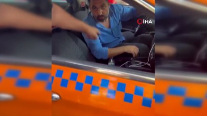 Otelle anlaşarak fahiş fiyattan turist taşıyan taksiciye meslektaşlarından tepki