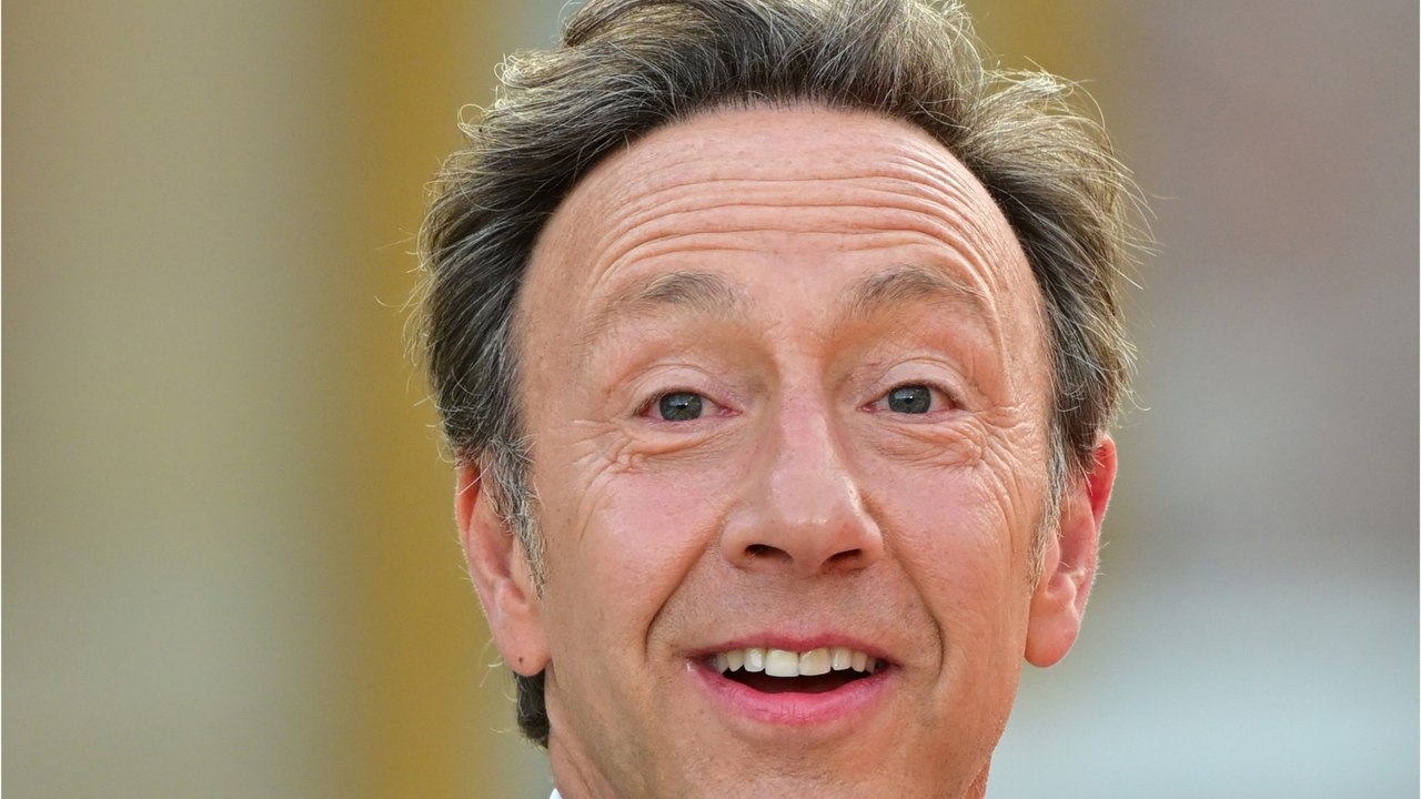 VOICI :« Je pleure aujourd'hui " : dévasté, Stephane Bern annonce la mort du prince Michel de Grèce