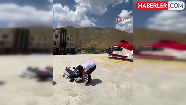 Yüksekten düşen çocuk için ambulans helikopter havalandı