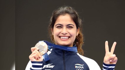 এক যুগের খড়া কাটিয়ে ফের শুটিংয়ে পদক! মনুর হাত ধরেই খাতা খুলল ভারত