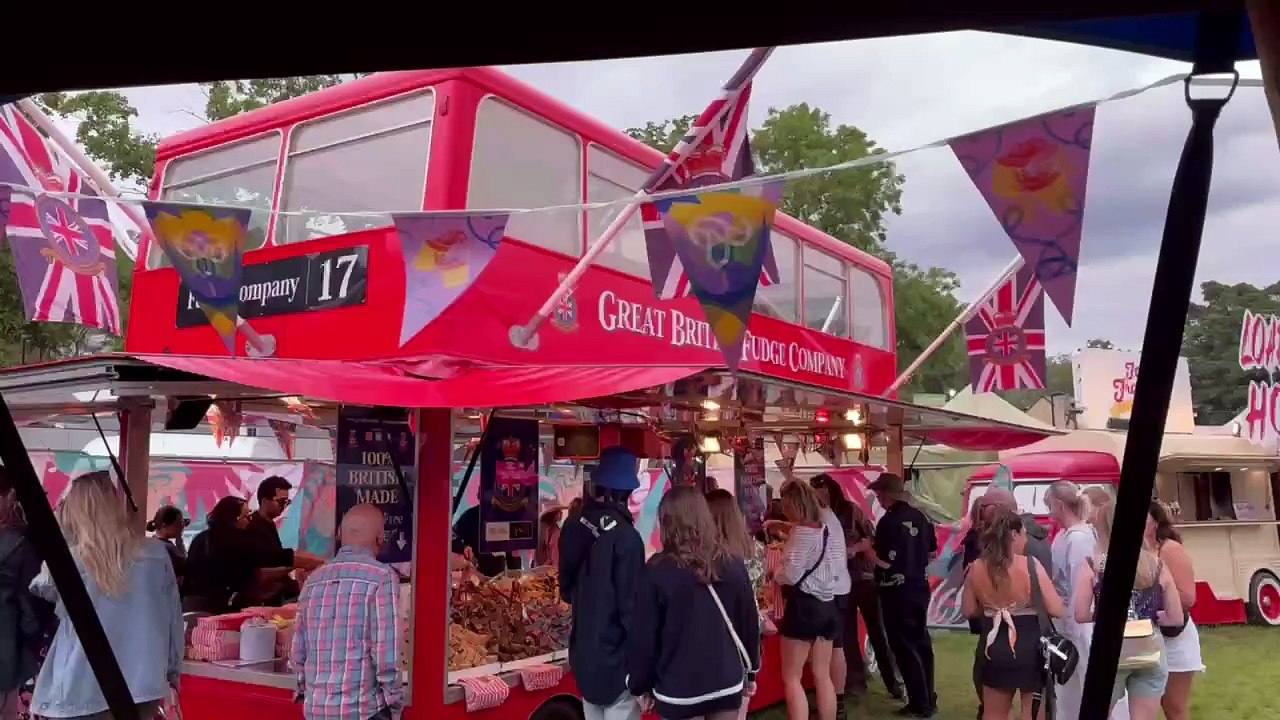 Come with us to day two of Tramlines Festival 2024