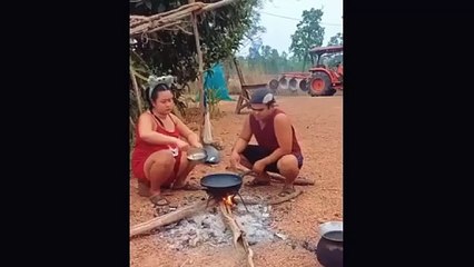 Best_Funny_Videos_Of_The_Week_-_TRY_NOT_TO_LAUGH__Memes_Part13(360p)