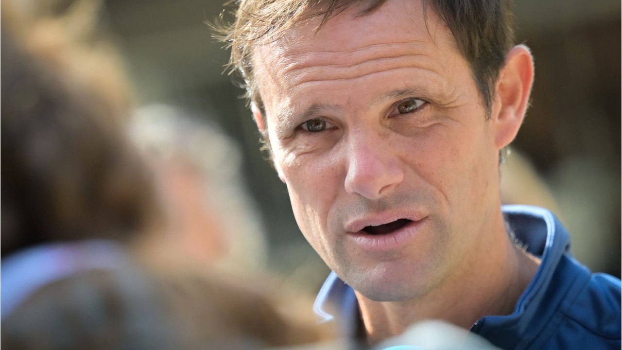 Voici - Jeux Olympiques de Paris 2024 : qui est Nicolas Touzaint, médaillé lors du concours complet d'équitation ?