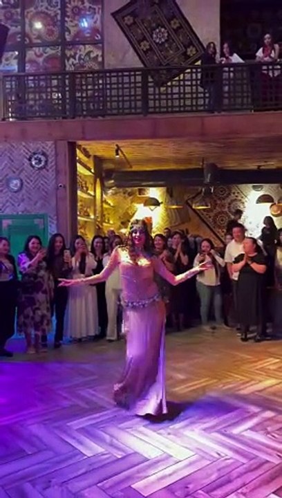 _#bellydance#bellydancer#восточныетанцы#восточныетанцыбишкек#танецживотабишкек#танецживота#восточноешоубишкек#восточноешоу