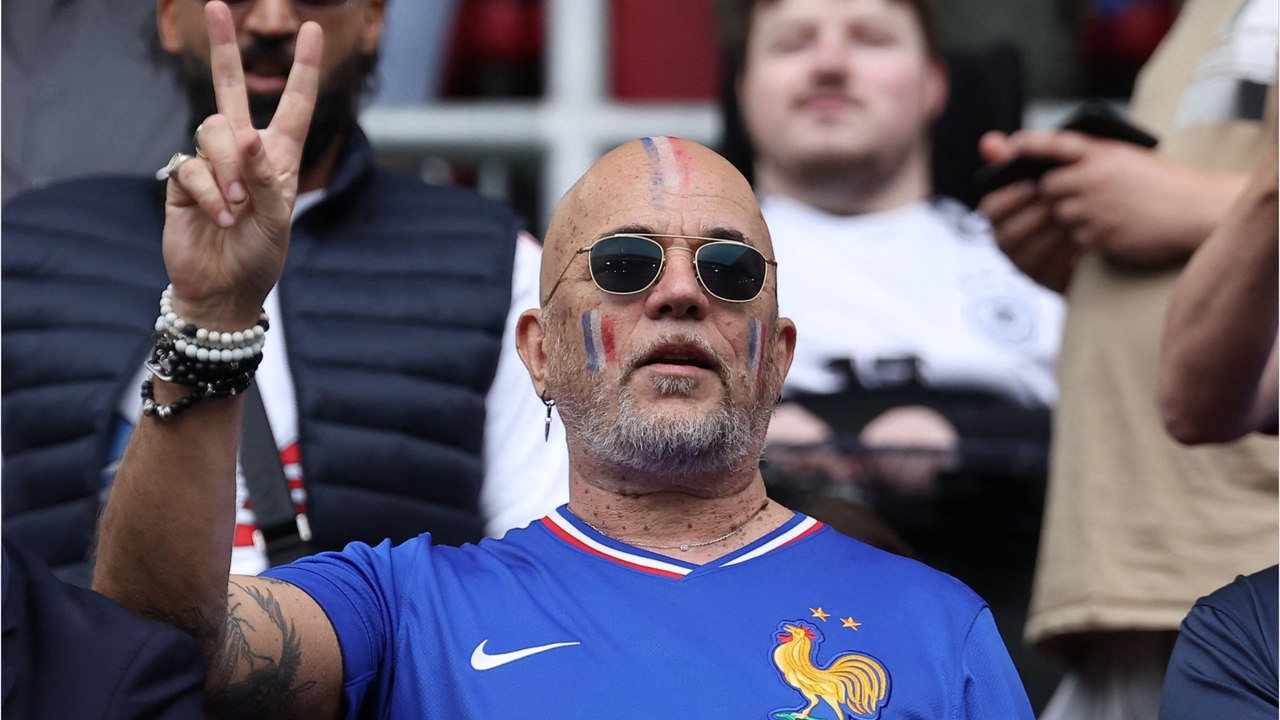 Voici - Pascal Obispo malade : après l’annulati...
