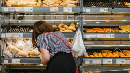 Secrets Of The Aldi Bakery Aisle You'll Wish You Knew Sooner