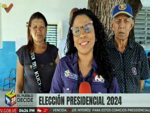 Carabobeños continúan acercándose a los centros electorales para ejercer su derecho al voto