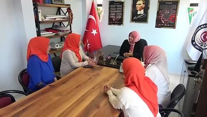 Bu köyde kadınlar hakimiyet kurdu, erkekler mehterle köyü terk etti