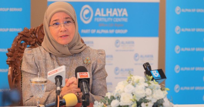 Tengku Ampuan Pahang Tunku Azizah Berkenan Merasmikan Alhaya Fertility Centre