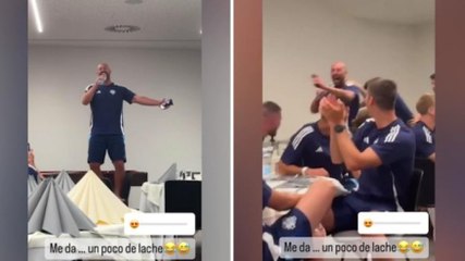 Como, Reina show a cena: canta, balla e fa il trenino