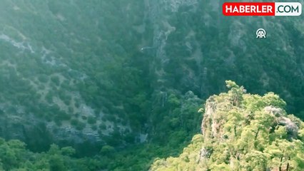 Kanyon gezisi kabusa döndü! Kaybolan 10 kişilik ekip için nefes kesen kurtarma operasyonu