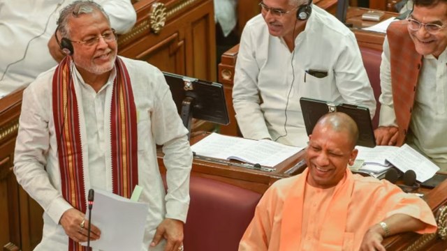 सदन में वित्त मंत्री सुरेश खन्ना ने कही ऐसी बात, खिलखिलाकर हंस पड़े सीएम योगी