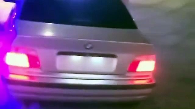 Verona, corse clandestine di auto a Roverchiara: sgommate e acrobazie, i video sui social