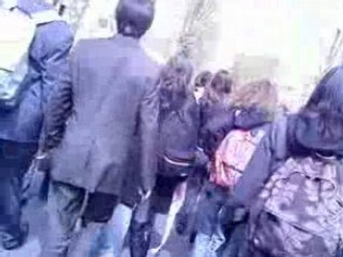 Manifestation: Suppression des postes