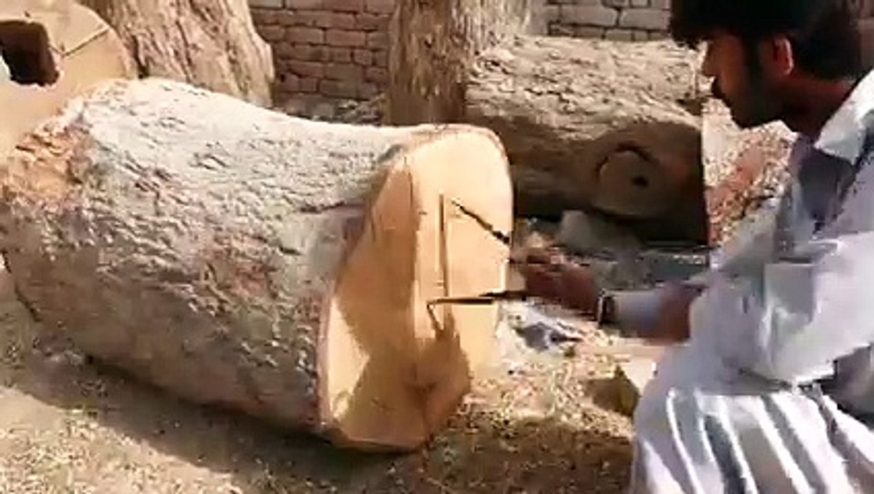 लकड़ी का ढोल बनाना