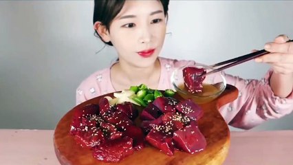 आज का खाना बहुत अच्छा है ?