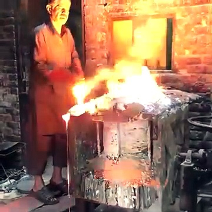 लोहे का पहिया बनाने की अद्भुत तकनीक