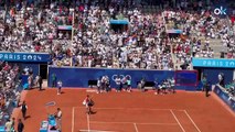 La pista central en pie el impresionante homenaje que Francia rindió a Rafa Nadal