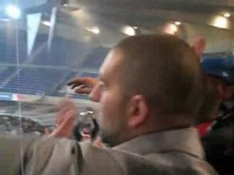 PSG-Nice Allez Paris Ou tu es nous sommes la