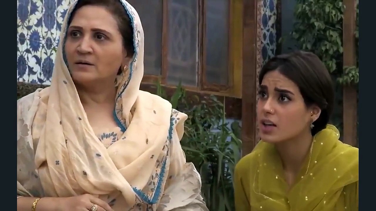 Do Awara Larkiyan - Ranjha Ranjha Kardi
