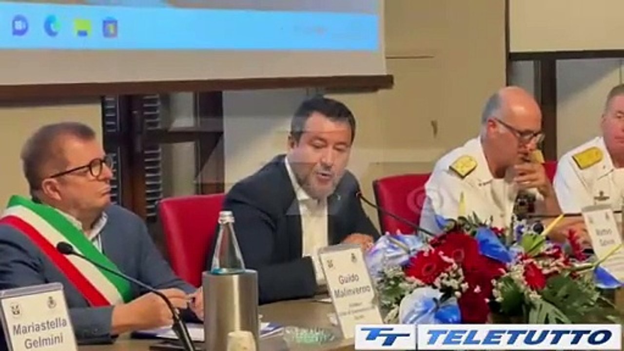 Video News - Garda, Salvini per i 25 alla della Guardia costiera