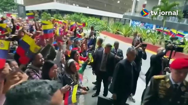 ELEIÇÕES NA VENEZUELA: MST comemora vitória de Maduro
