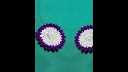 Very simple crochet flower