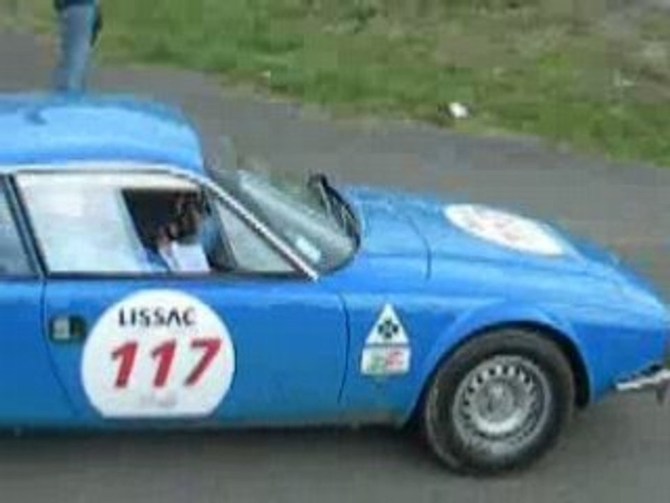 auto tour circuit charade