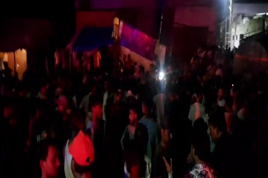 Accident : दूध के टैंकर ने दो लोगों को कुचला, गुस्साए लोगों ने किया हाइवे जाम