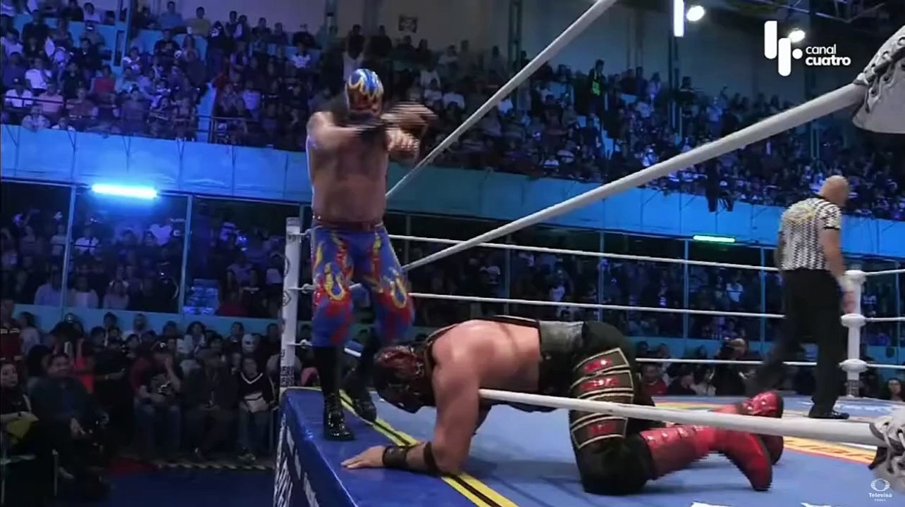 Atlantis Jr., Hechicero, Místico vs Euforia, Magnus, Soberano Jr. in a relevos increíbles match