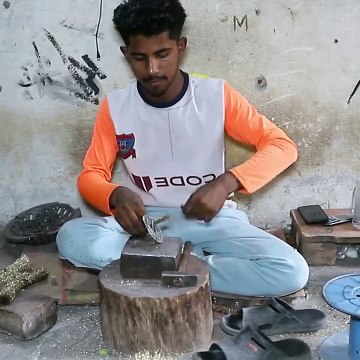 manufacturing Golden Color Brush /Daliymotion Trending Video