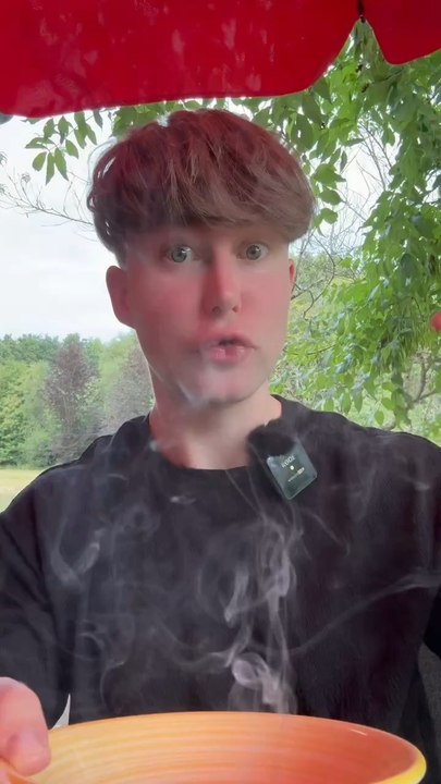 L’astuce pour chasser les guêpes et moustiques autour de la table