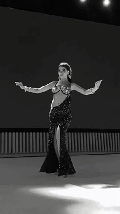 ❤️‍…._._.__…_‏#dance_#bellydance_#raqssharqi_#explore_#arabicdance_#reels_#رقص_#رقص_شرقي_#دنس_#اكسبلور(1)
