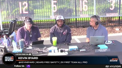 Caleb Williams asked Bears teammates to keep the locker room cleaner