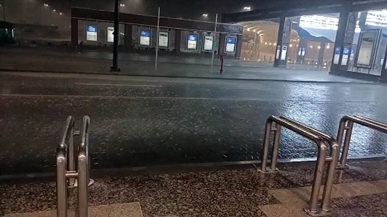 Lovely weather and Barish || Rain || Barish || Beautiful Weather