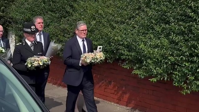 Keir Starmer lays flowers at scene of Southport stabbing