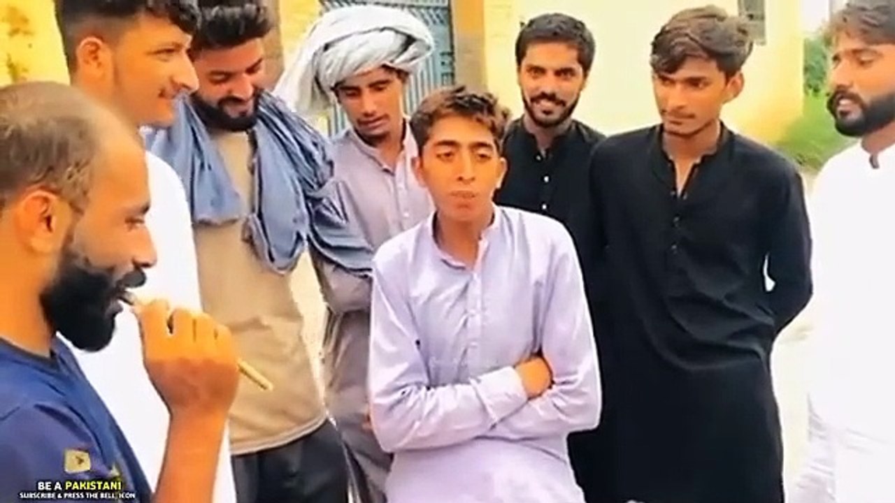 Funny_Pakistani_videos_on_internet_part_36_Be_a_Pakistani.(360p)