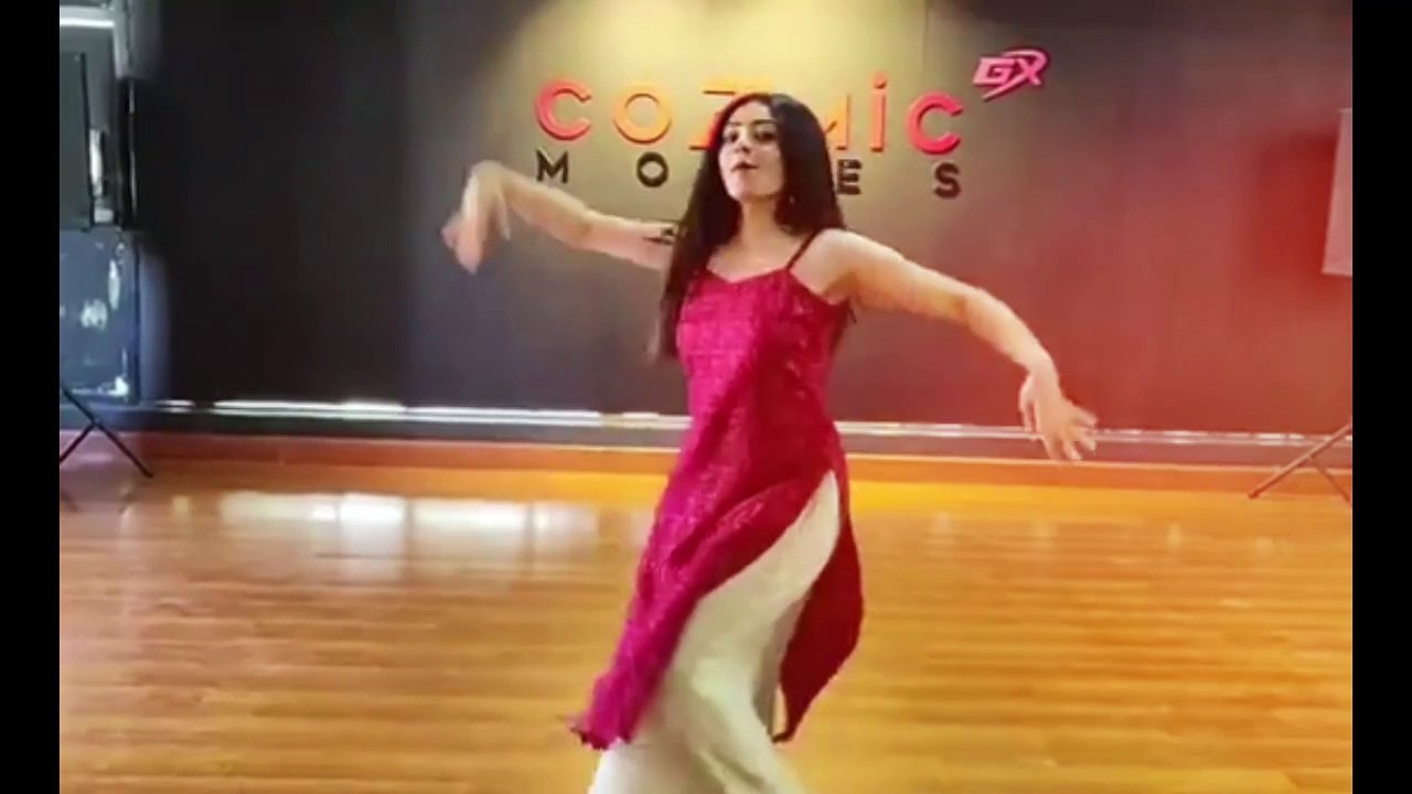 Girl Dance