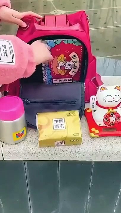 Shoes Washing Machine American gadgets shorts and Chinese gadgets shorts