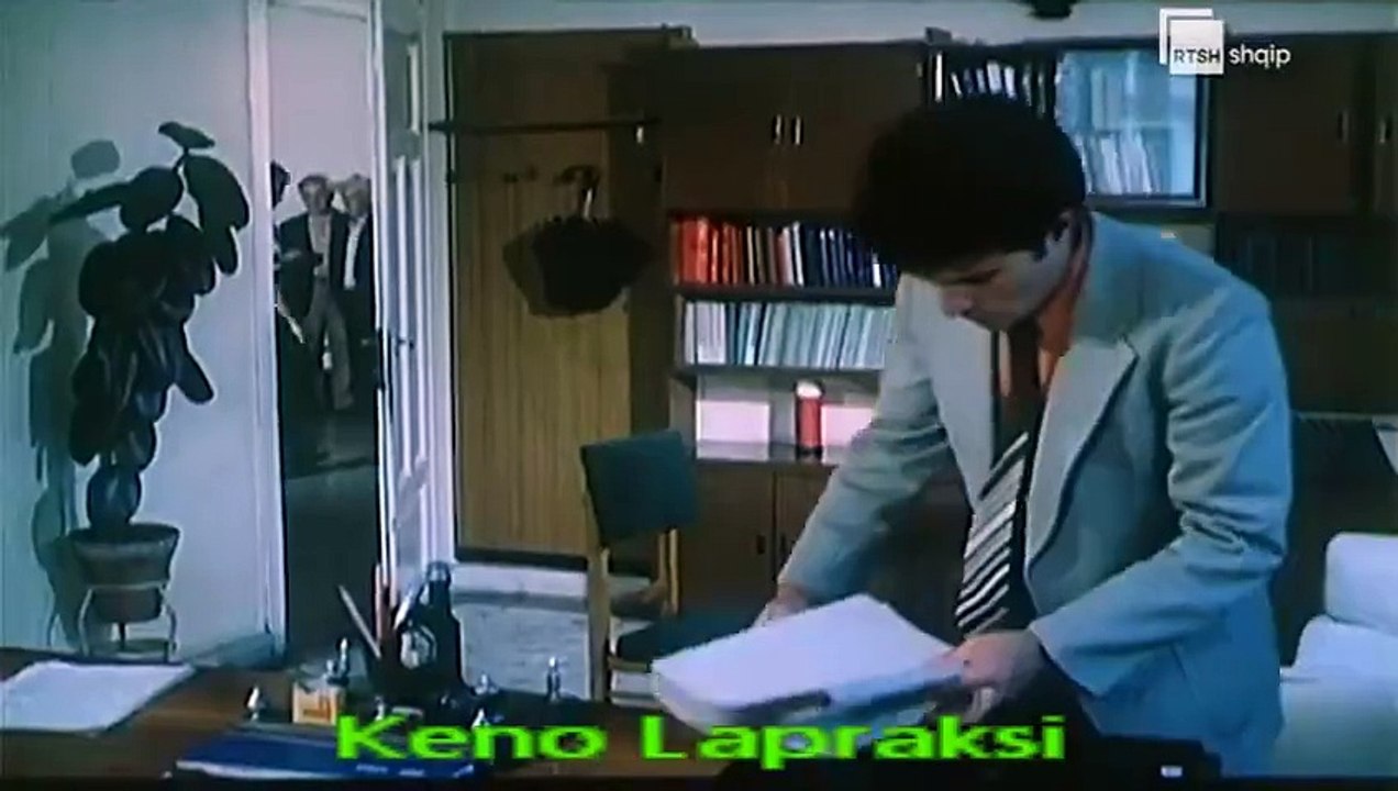 HIJE QË MBETEN PAS