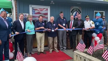 Ribbon-cutting ceremony at new Gloucester Township VA office